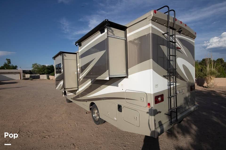2018 Winnebago Sunstar 27N - Used Class A For Sale by Pop RVs in Corrales, New Mexico features Slideout