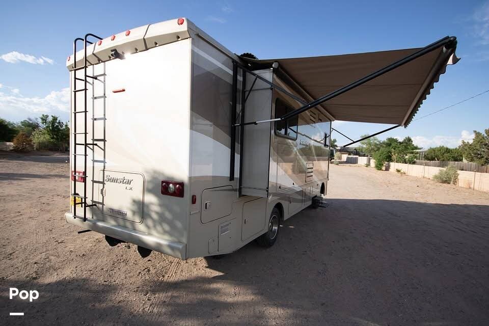 2018 Sunstar 27N by Winnebago from Pop RVs in Corrales, New Mexico