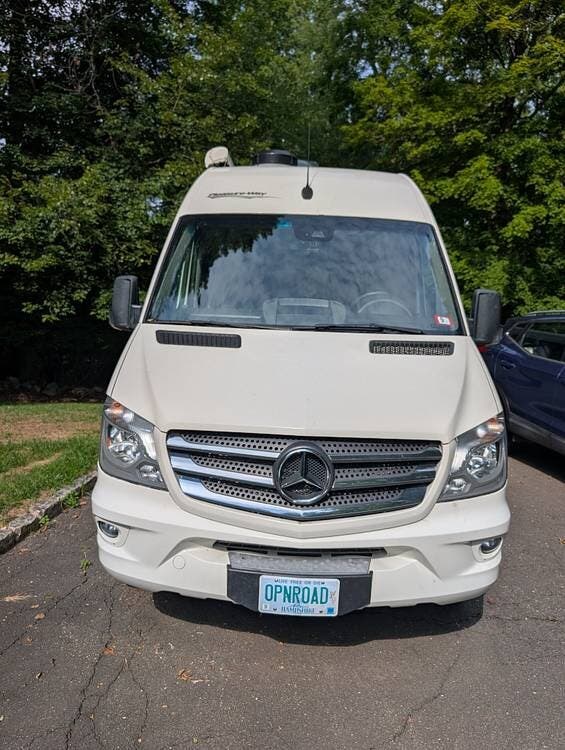 2019 Plateau FL by Pleasure-Way from Pop RVs in Westport, Connecticut