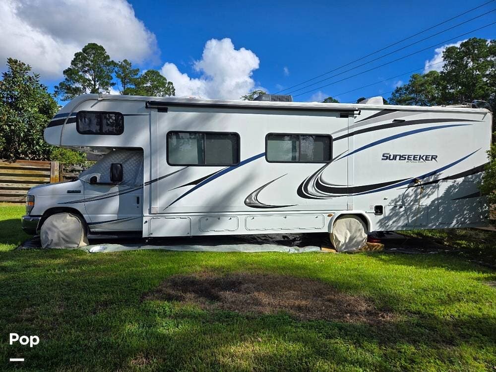 Used 2018 Forest River Sunseeker 3010DS available in Hinesville, Georgia