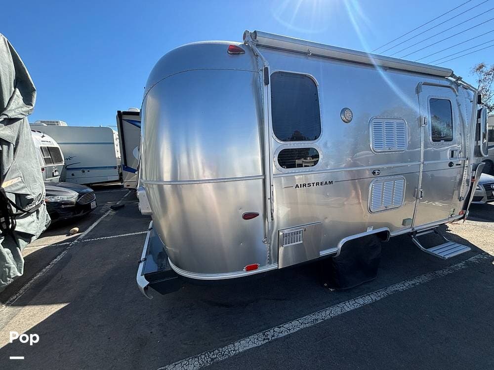 Used 2014 Airstream Flying Cloud 19 available in San Diego, California