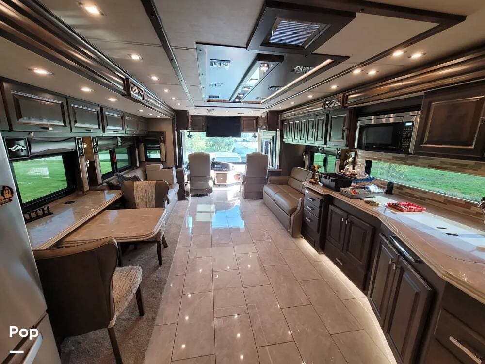 2019 Phaeton 40QKH by Tiffin from Pop RVs in Naples, Florida