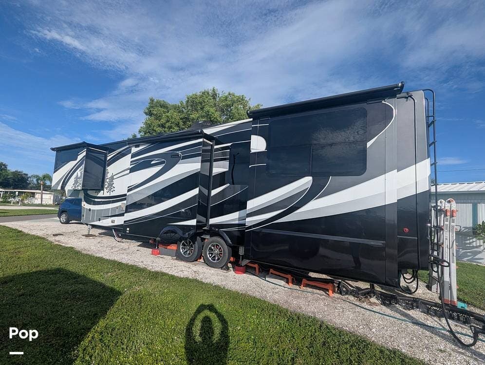 Used 2018 Keystone Redwood 3991RD available in Palmetto, Florida