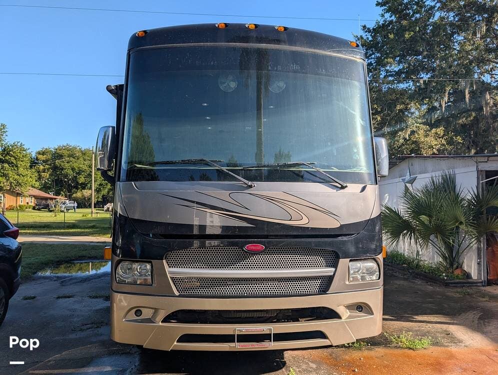 2012 Adventurer 37F by Winnebago from Pop RVs in Osteen, Florida