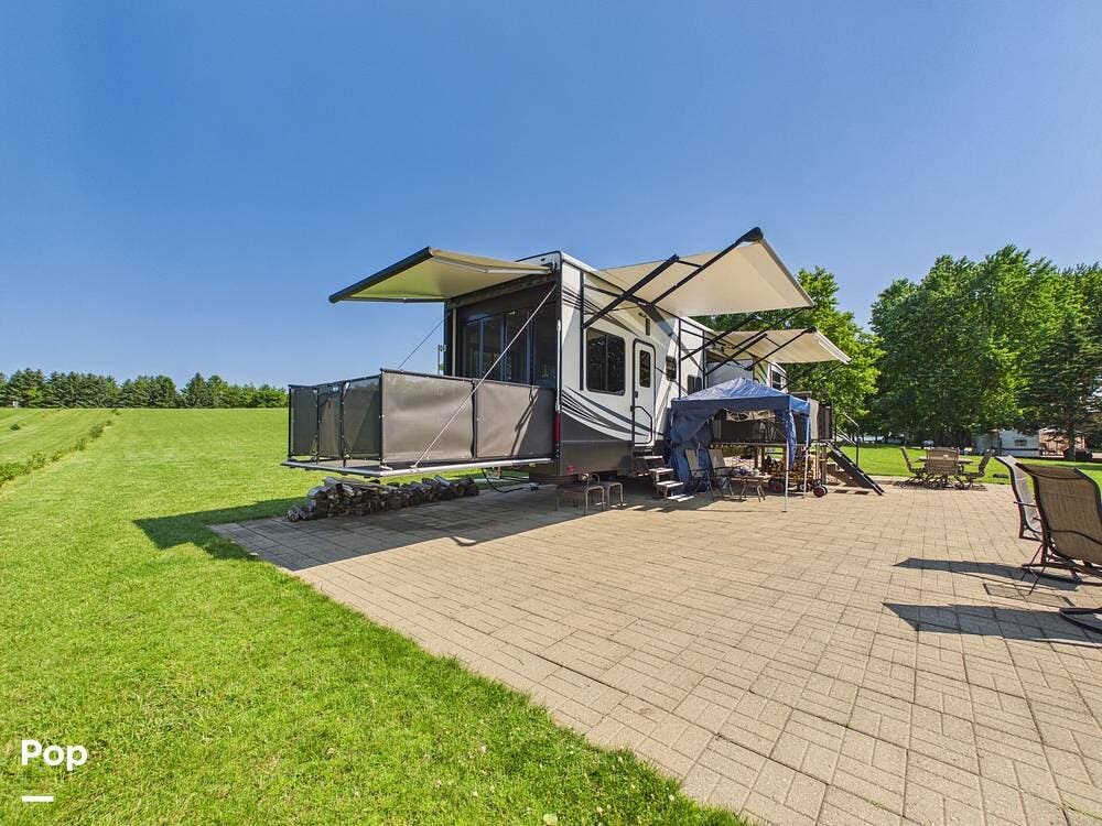 Used 2019 Heartland Cyclone 4270 available in Little Falls, Minnesota