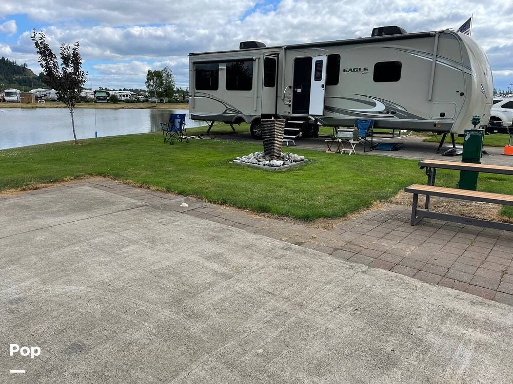 2019 Jayco Eagle M-330 RSTS - Used Travel Trailer For Sale by Pop RVs in Buckeye, Arizona features Slideout