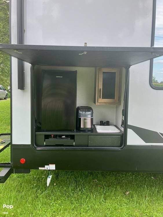 Used 2023 Cherokee Arctic Wolf 3770 Suite available in Knightstown, Indiana