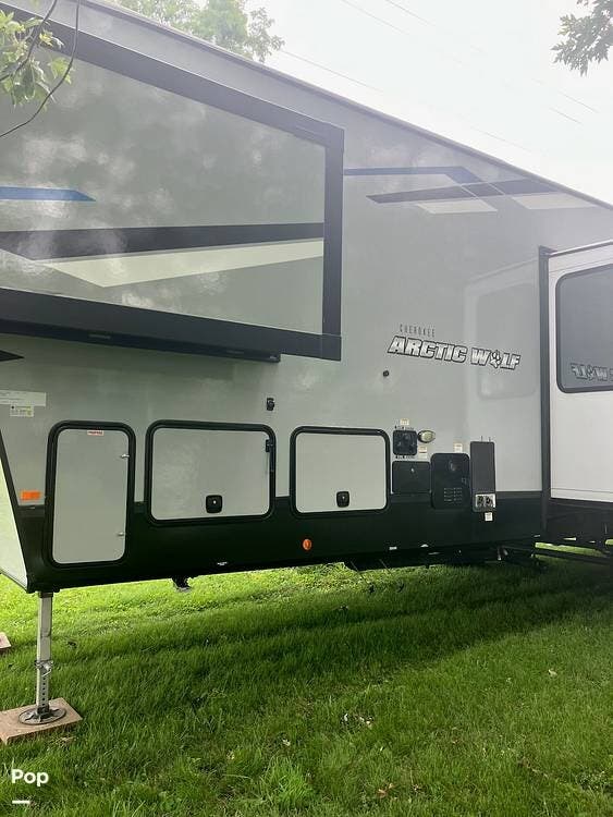 2023 Arctic Wolf 3770 Suite by Cherokee from Pop RVs in Knightstown, Indiana