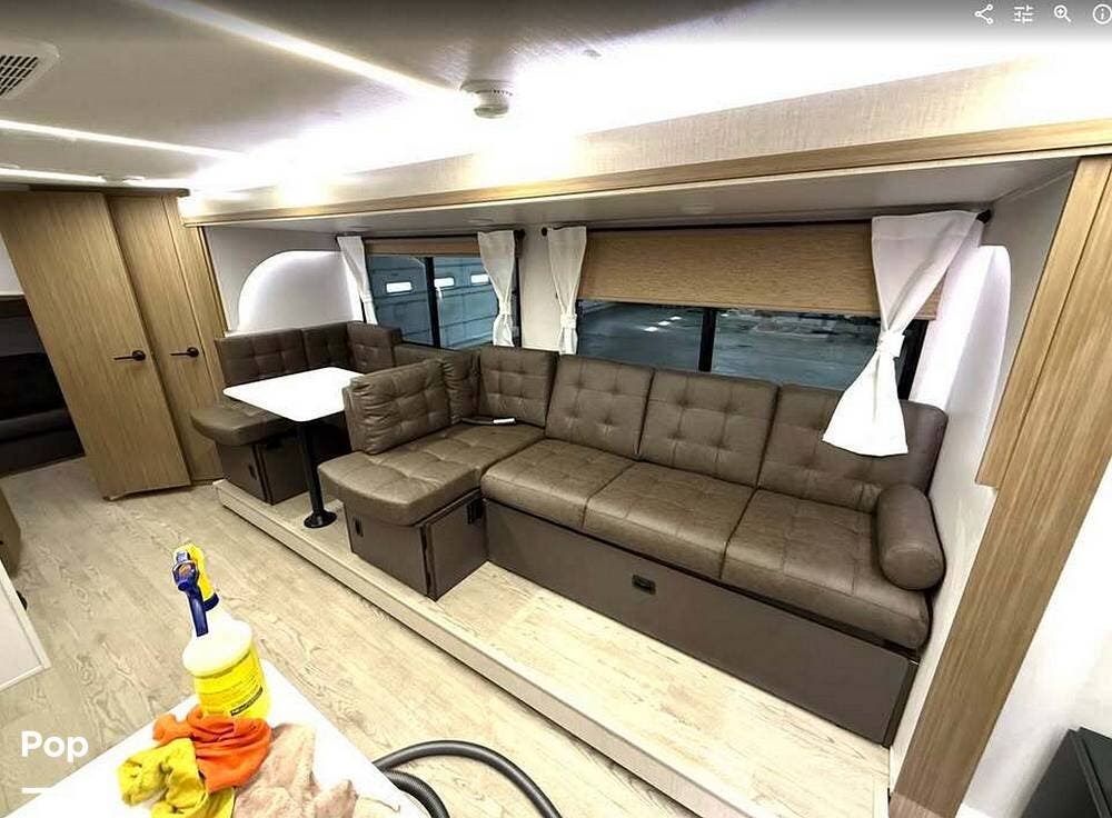 2025 Salem Cruise-Lite Series M-273QBXL by Forest River from Pop RVs in New Canaan, Connecticut