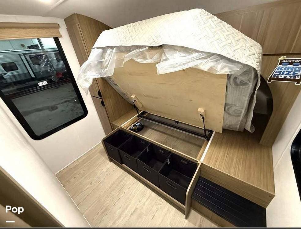 Used 2025 Forest River Salem Cruise-Lite Series M-273QBXL available in New Canaan, Connecticut