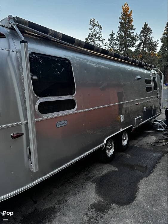 Used 2020 Airstream Globetrotter 30RBQ available in Bend, Oregon