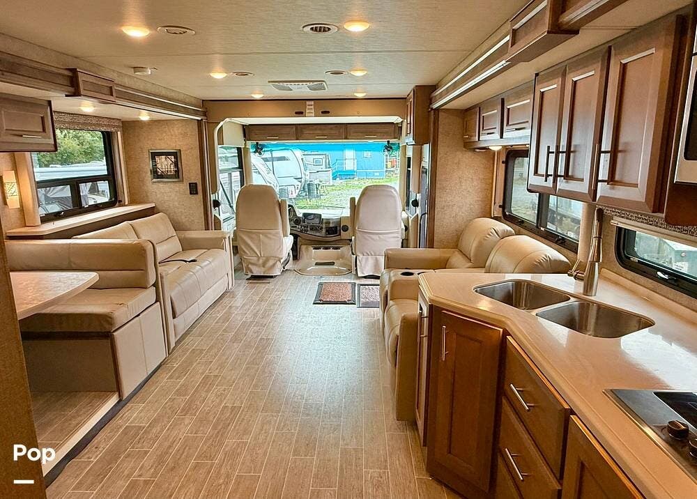 Used 2022 Thor Motor Coach Miramar 35.2 available in Des Moines, Washington