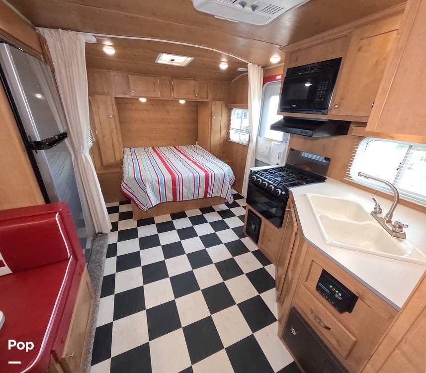 2020 Riverside RV Retro 193 - Used Travel Trailer For Sale by Pop RVs in Phelan, California features Air Conditioning, Slideout, Awning