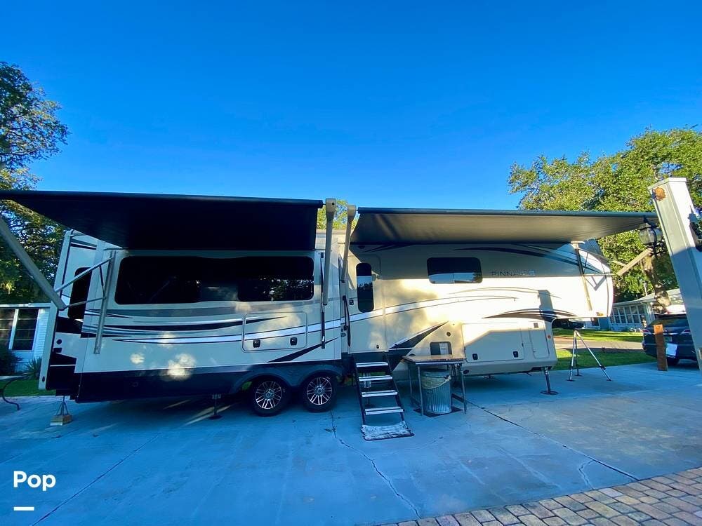 Used 2023 Jayco Pinnacle 36FBTS available in Lake Wales, Florida