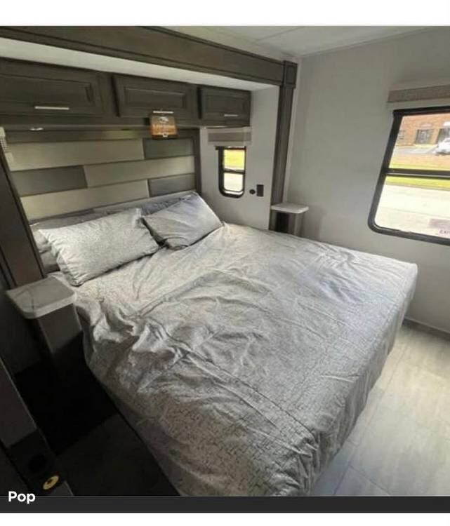 2025 Georgetown G5 31L5 by Forest River from Pop RVs in Blue Ridge, Georgia