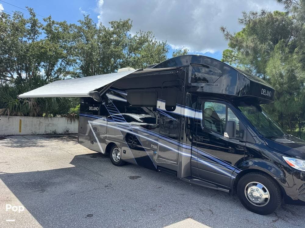 2024 Thor Motor Coach Delano 24XL - Used Class C For Sale by Pop RVs in Punta Gorda, Florida features Generator, Slideout, Awning, Air Conditioning, Leveling Jacks
