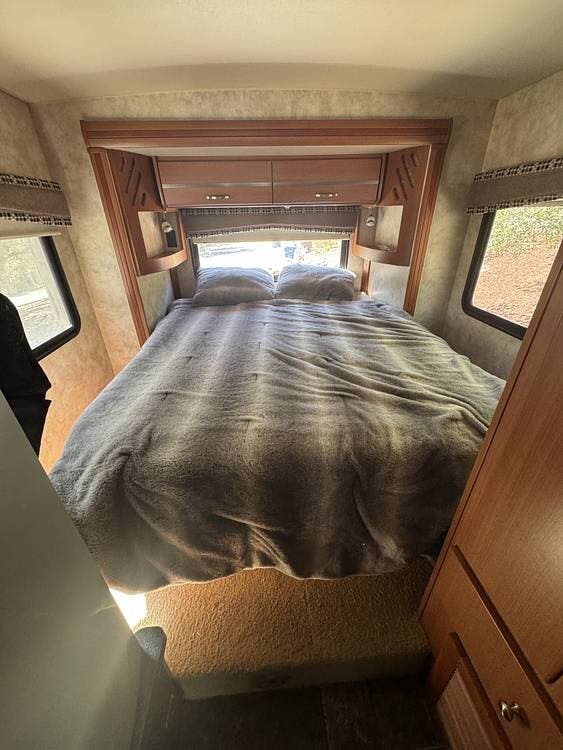 2011 Navion iQ 24G by Itasca from Pop RVs in Scotts Valley, California