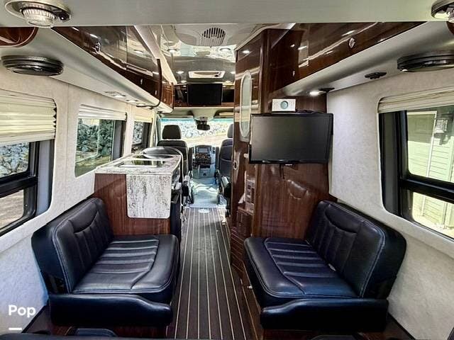 2015 Interstate Lounge Ext by Airstream from Pop RVs in Philomath, Oregon