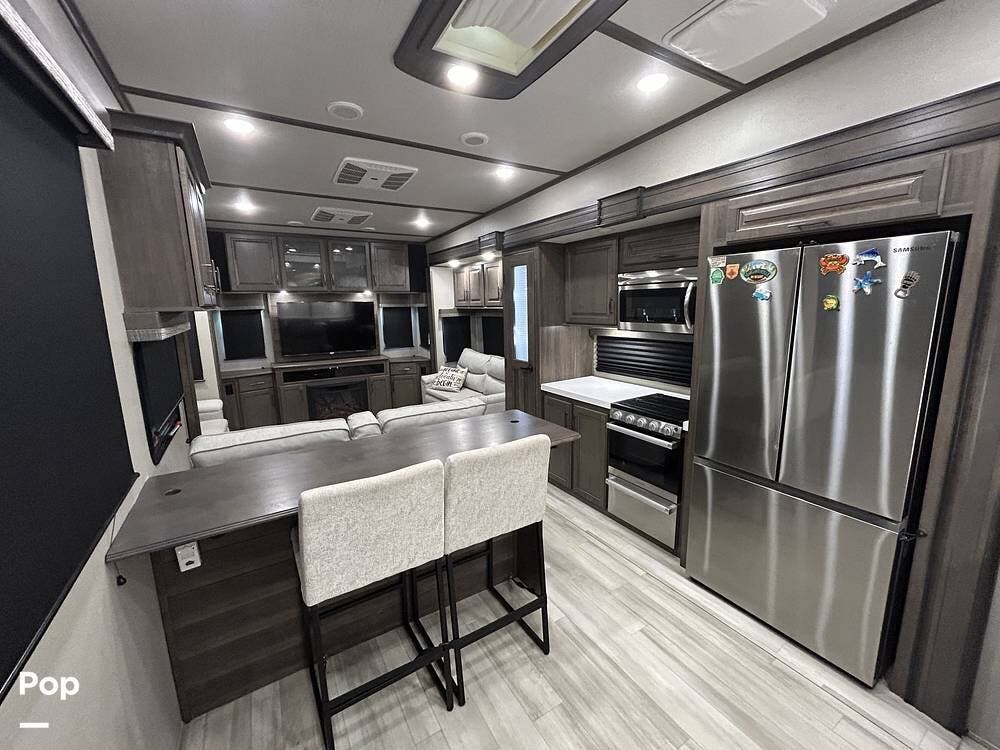 2022 Solitude 3330RE by Grand Design from Pop RVs in Granbury, Texas