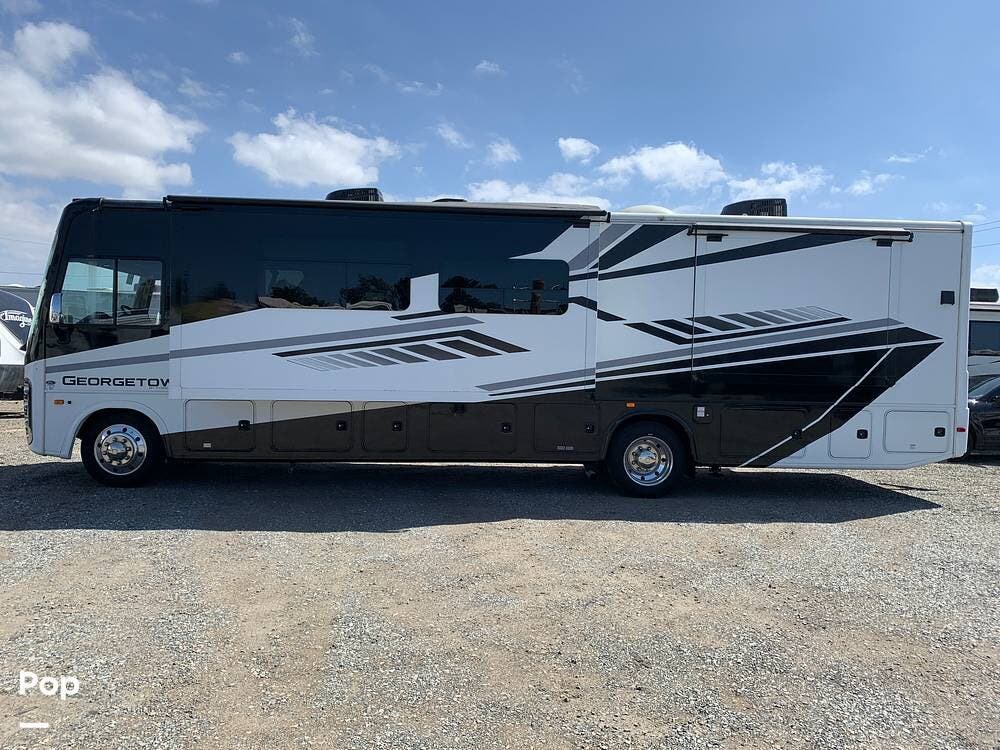 2023 Georgetown GT5 34M5 by Forest River from Pop RVs in Huntington Beach, California