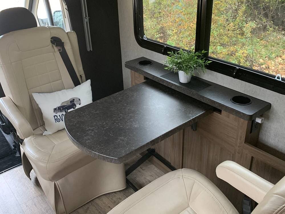 2016 REV 24RB by Dynamax Corp from Pop RVs in Carleton Place, Ontario