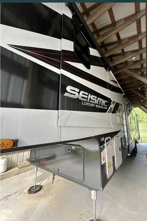 2024 Jayco Seismic 3512 - Used Toy Hauler For Sale by Pop RVs in Blairs, Virginia features Leveling Jacks, Generator, Awning, Slideout, Air Conditioning