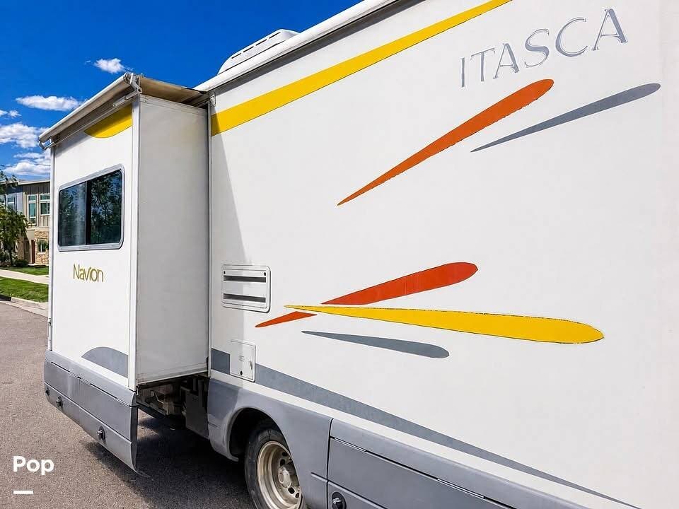 2006 Navion 23J by Itasca from Pop RVs in Boulder, Colorado