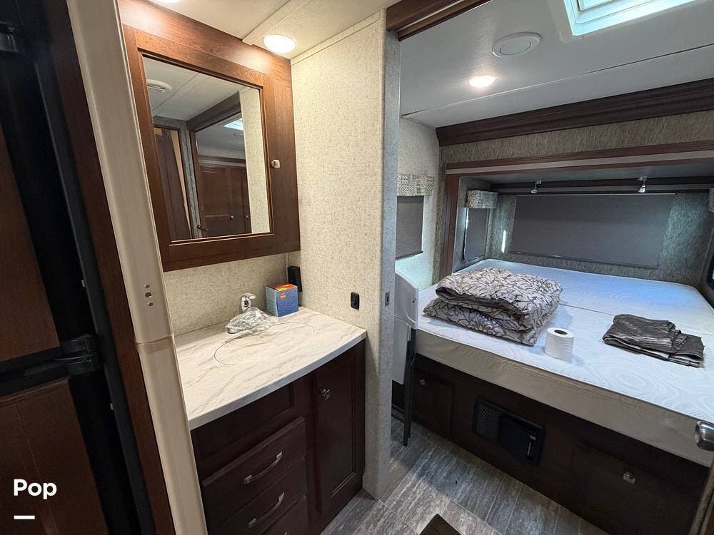 2018 Sunseeker 2500TS by Forest River from Pop RVs in Salt Lake City, Utah