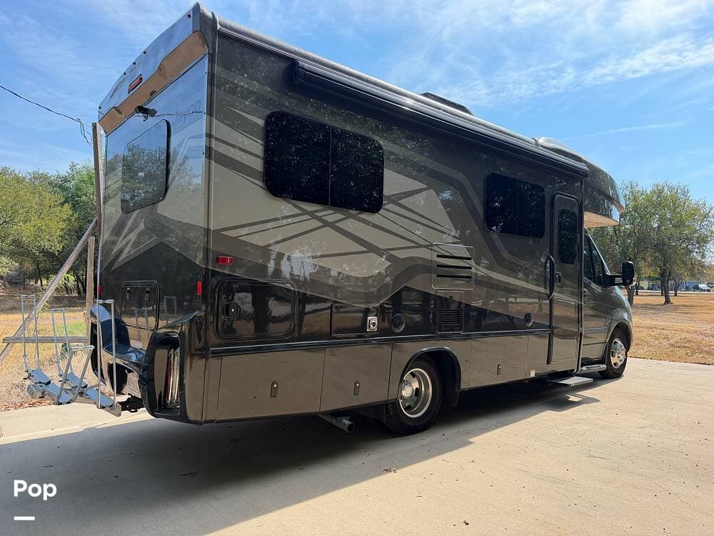 2022 Melbourne Prestige 24TP by Jayco from Pop RVs in Terrell, Texas