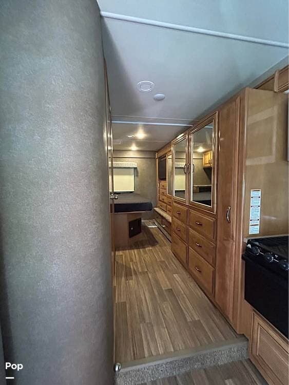 Used 2017 Thor Motor Coach Quantum 31WS available in Chapman, Kansas