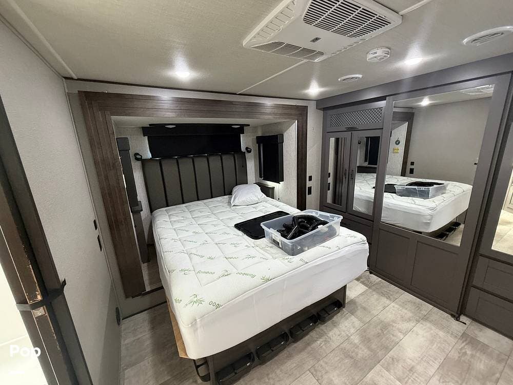 Used 2022 Grand Design Momentum 351MS available in Tucson, Arizona