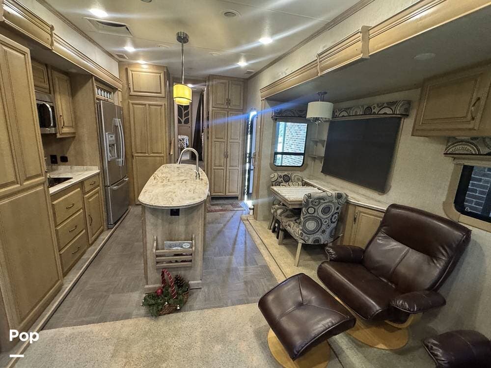 2015 Redwood 38GK by CrossRoads from Pop RVs in Southside, Alabama