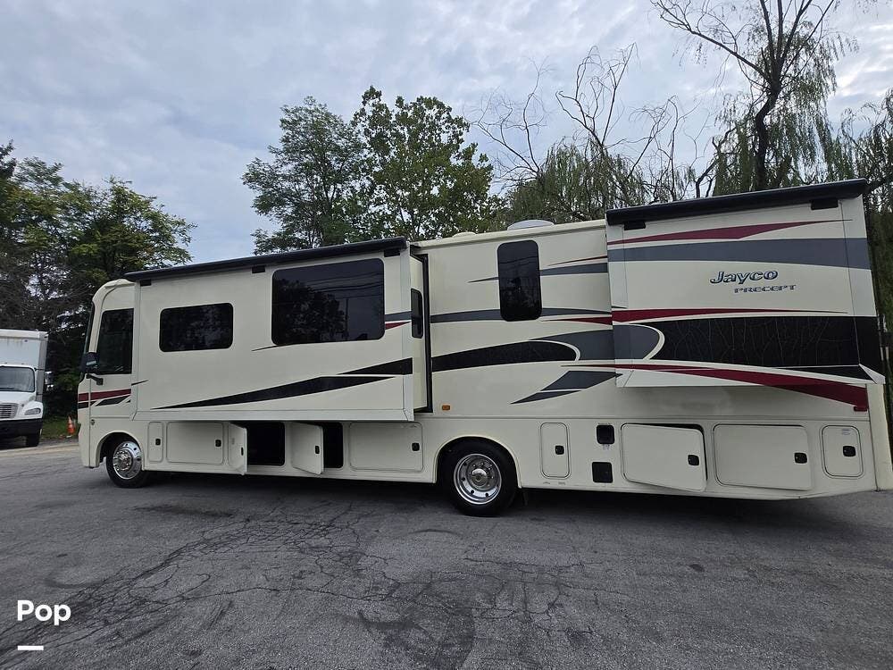 Used 2016 Jayco Precept 35S available in West Chester, Pennsylvania