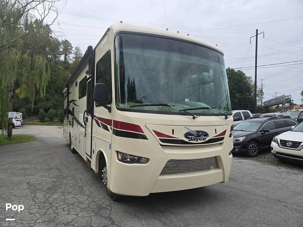 2016 Jayco Precept 35S - Used Class A For Sale by Pop RVs in West Chester, Pennsylvania features Leveling Jacks, Awning, Air Conditioning, Slideout, Generator