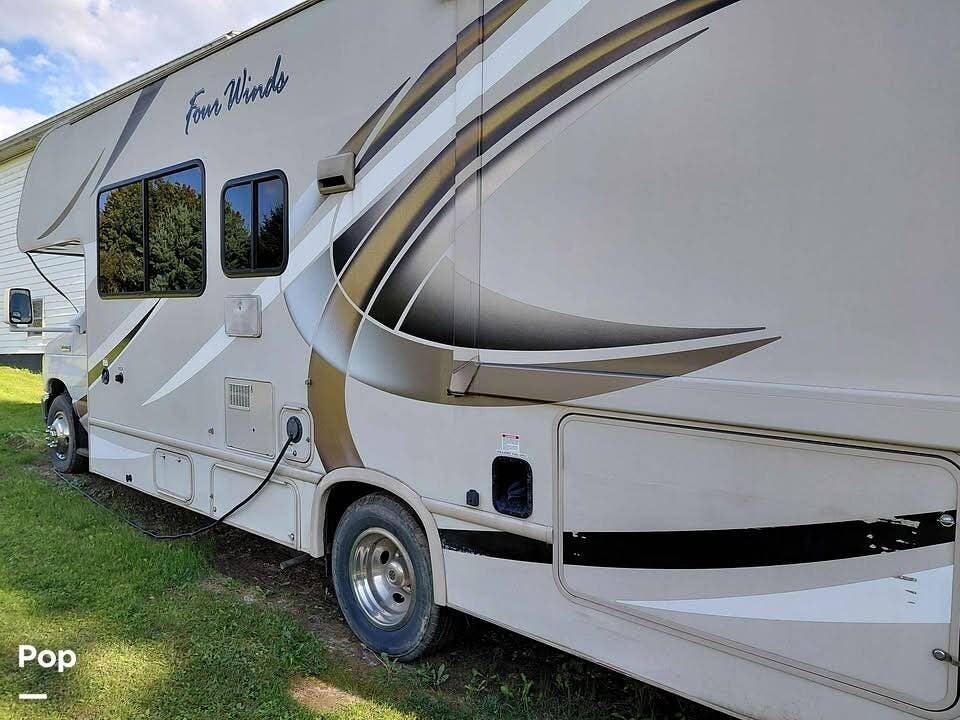2017 Four Winds 26B by Thor Motor Coach from Pop RVs in Oakland, Maryland