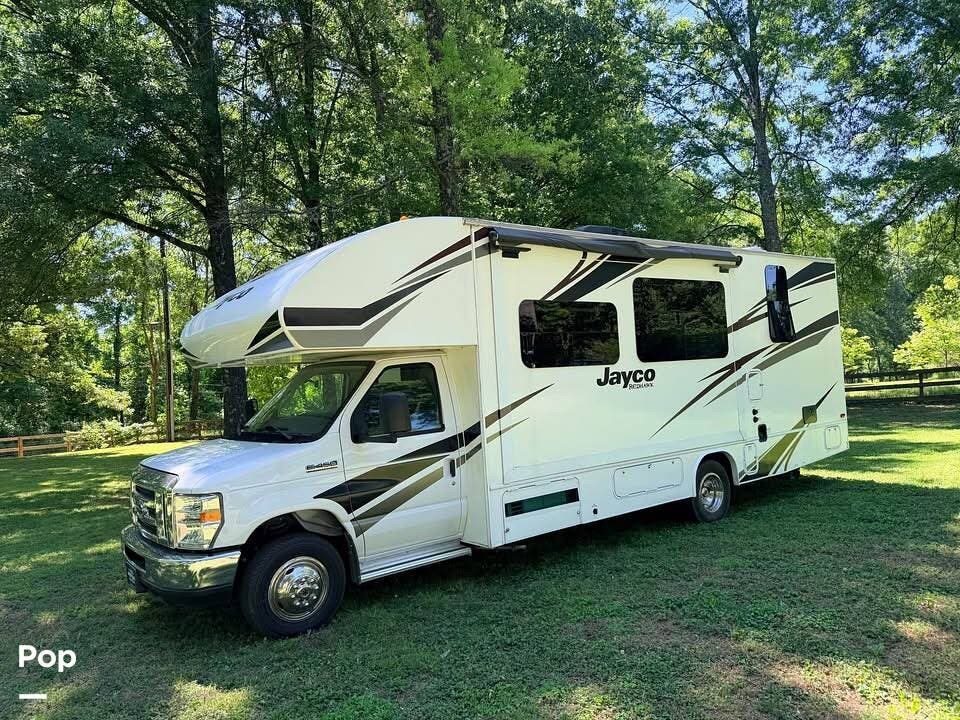 2020 Jayco Redhawk 26XD - Used Class C For Sale by Pop RVs in Millington, Tennessee features Air Conditioning, Generator, Awning, Slideout