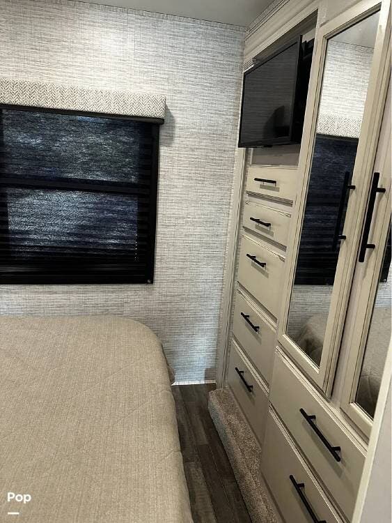 2024 Odyssey 31f by Entegra Coach from Pop RVs in San Tan Valley, Arizona