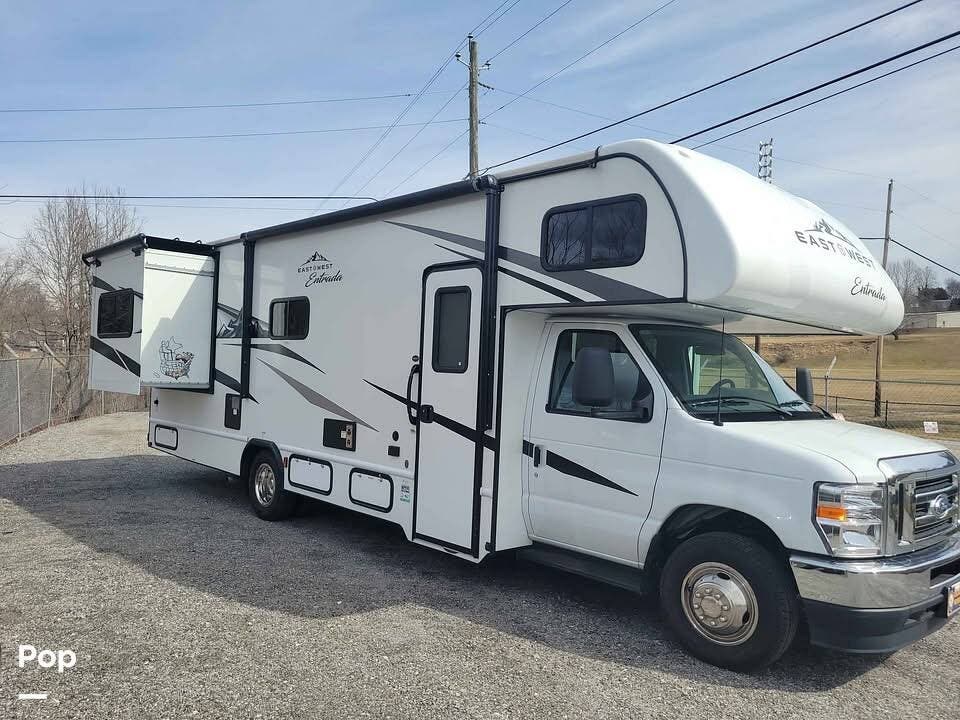 2024 Entrada 2600DS by East to West from Pop RVs in Waynesville, North Carolina
