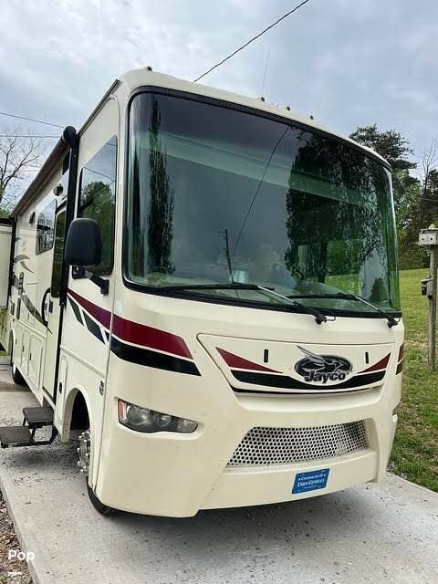 2016 Jayco Precept 35S - Used Class A For Sale by Pop RVs in Gettysburg, Pennsylvania features Slideout