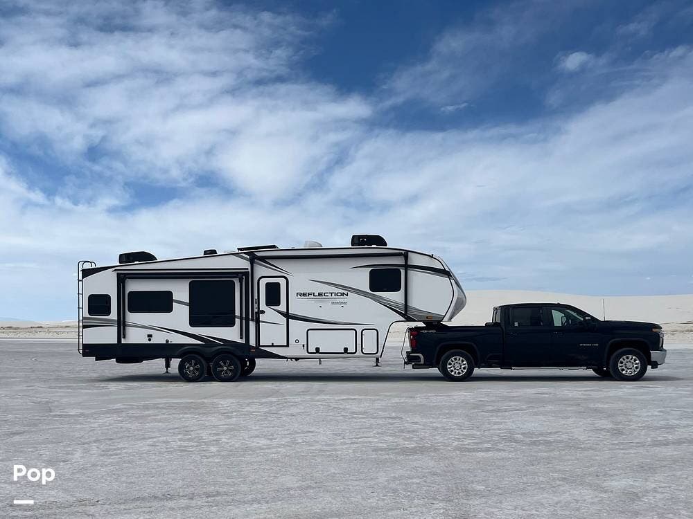 2024 Reflection 303RLS by Grand Design from Pop RVs in Saint Petersburg, Florida