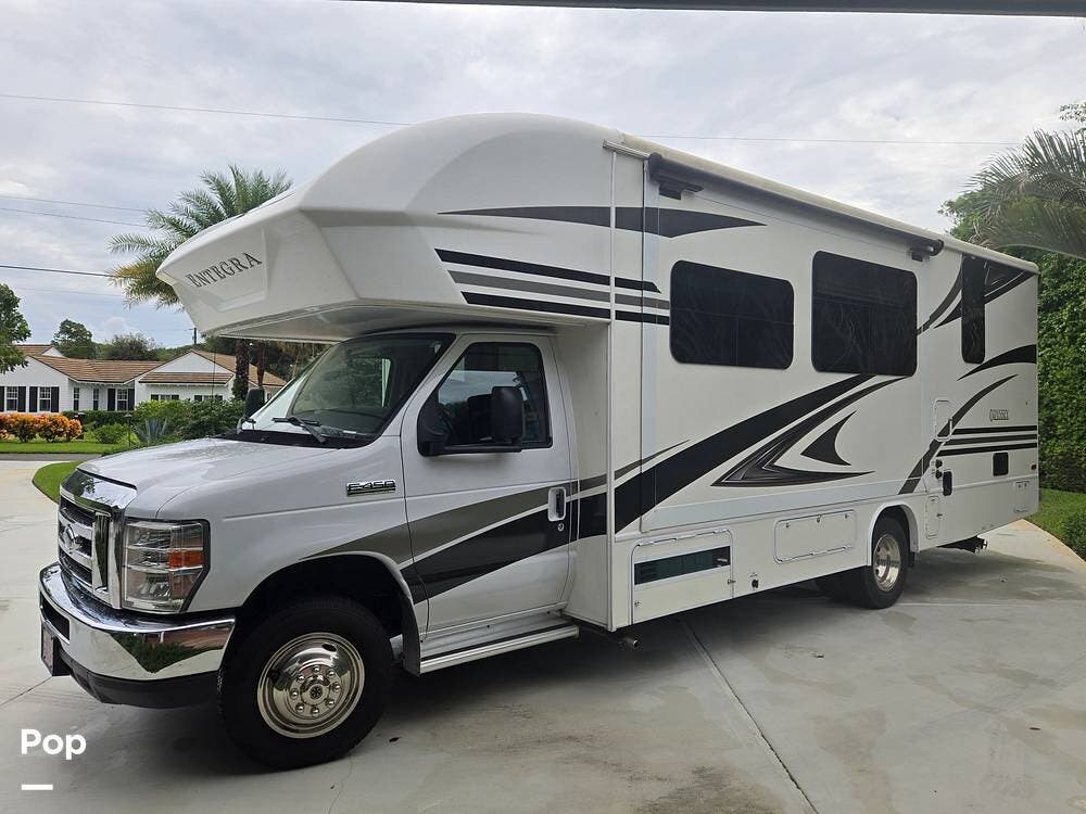 2019 Entegra Coach Odyssey M-26D 450hp Ford - Used Class C For Sale by Pop RVs in Stuart, Florida features Slideout