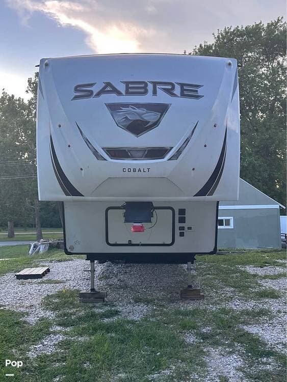 2023 Forest River Sabre 350RL - Used Fifth Wheel For Sale by Pop RVs in Quincy, Illinois features Awning, Air Conditioning, Slideout, Leveling Jacks