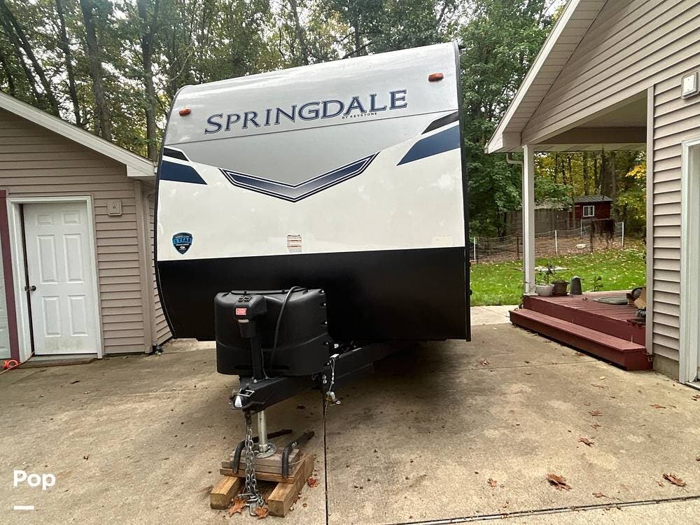 2022 Springdale 202RD by Keystone from Pop RVs in Portland, Michigan