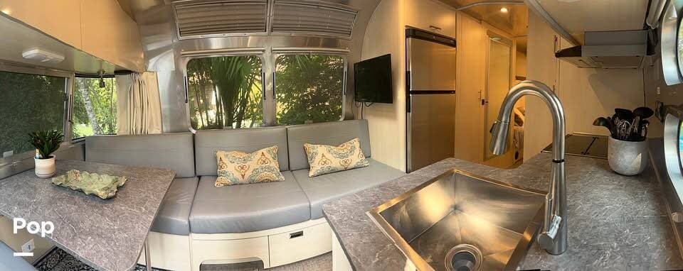 Used 2022 Airstream Flying Cloud 25FB Twin available in Gulf Breeze, Florida