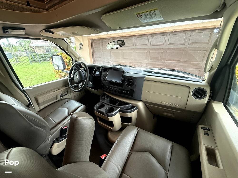 2024 Entegra Coach Odyssey SE 22CF - Used Class C For Sale by Pop RVs in Lake Worth, Florida features Slideout