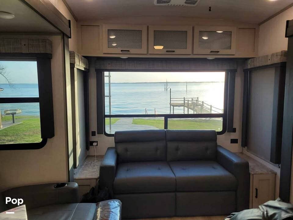 2023 Heritage Glen 369BL by Forest River from Pop RVs in Kerens, Texas