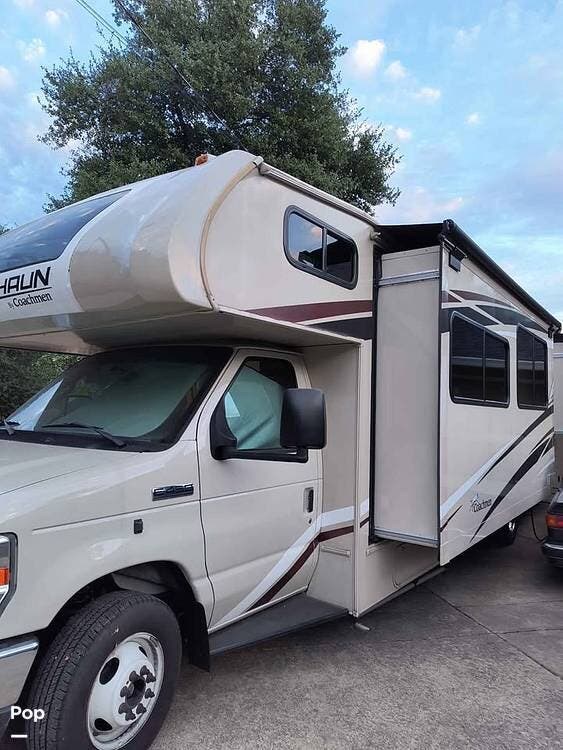2021 Coachmen Leprechaun 319MB - Used Class C For Sale by Pop RVs in Bella Vista, California features Slideout