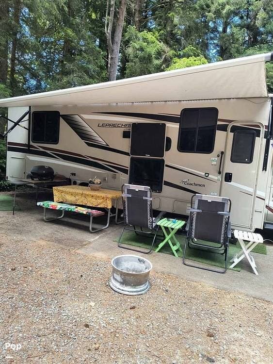 Used 2021 Coachmen Leprechaun 319MB available in Bella Vista, California