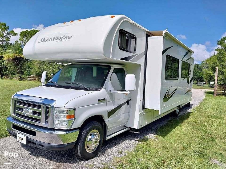Used 2015 Forest River Sunseeker 3100 SS available in Okeechobee, Florida