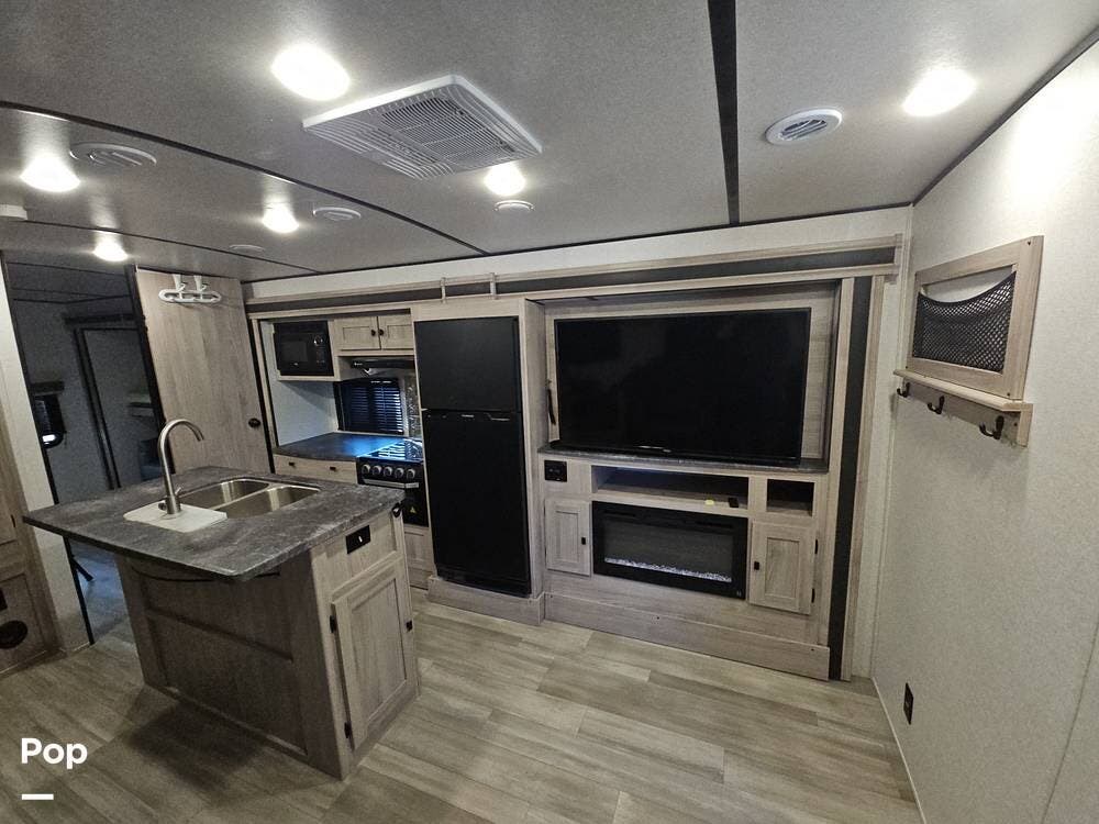 Used 2024 Coachmen Northern Spirit 3379BH available in Silsbee, Texas